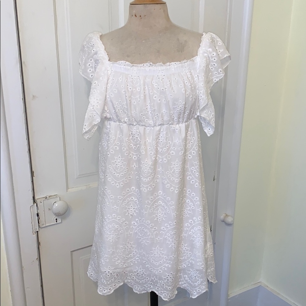 White Eyelet Off-Shoulder Flutter Sleeves Pullover Mini Dress M